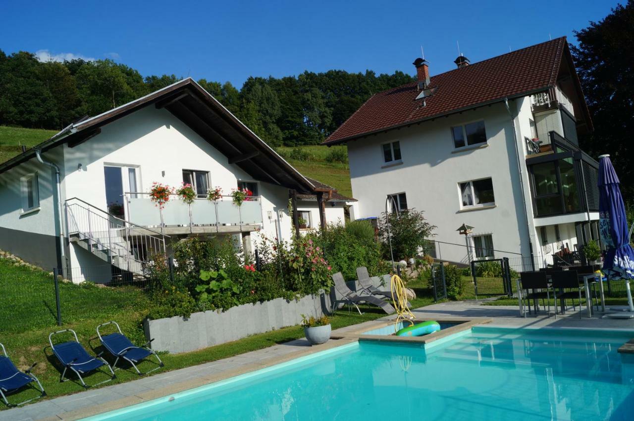 Traumhafte Ferienwohnung Mit Pool Steinen  外观 照片